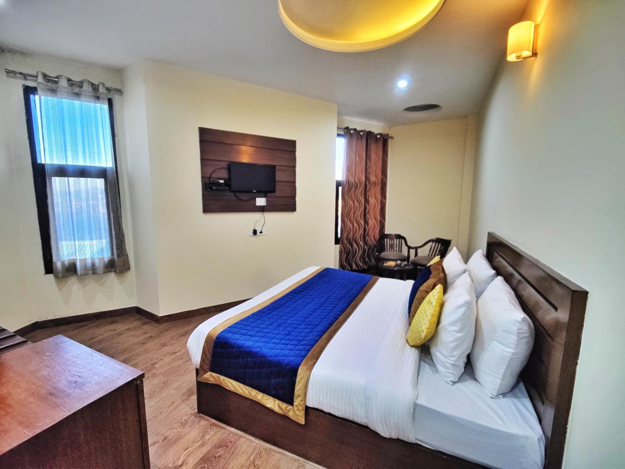 The Ashoka Inn 300Mts Walkable From Mall Road Shimla Ngoại thất bức ảnh