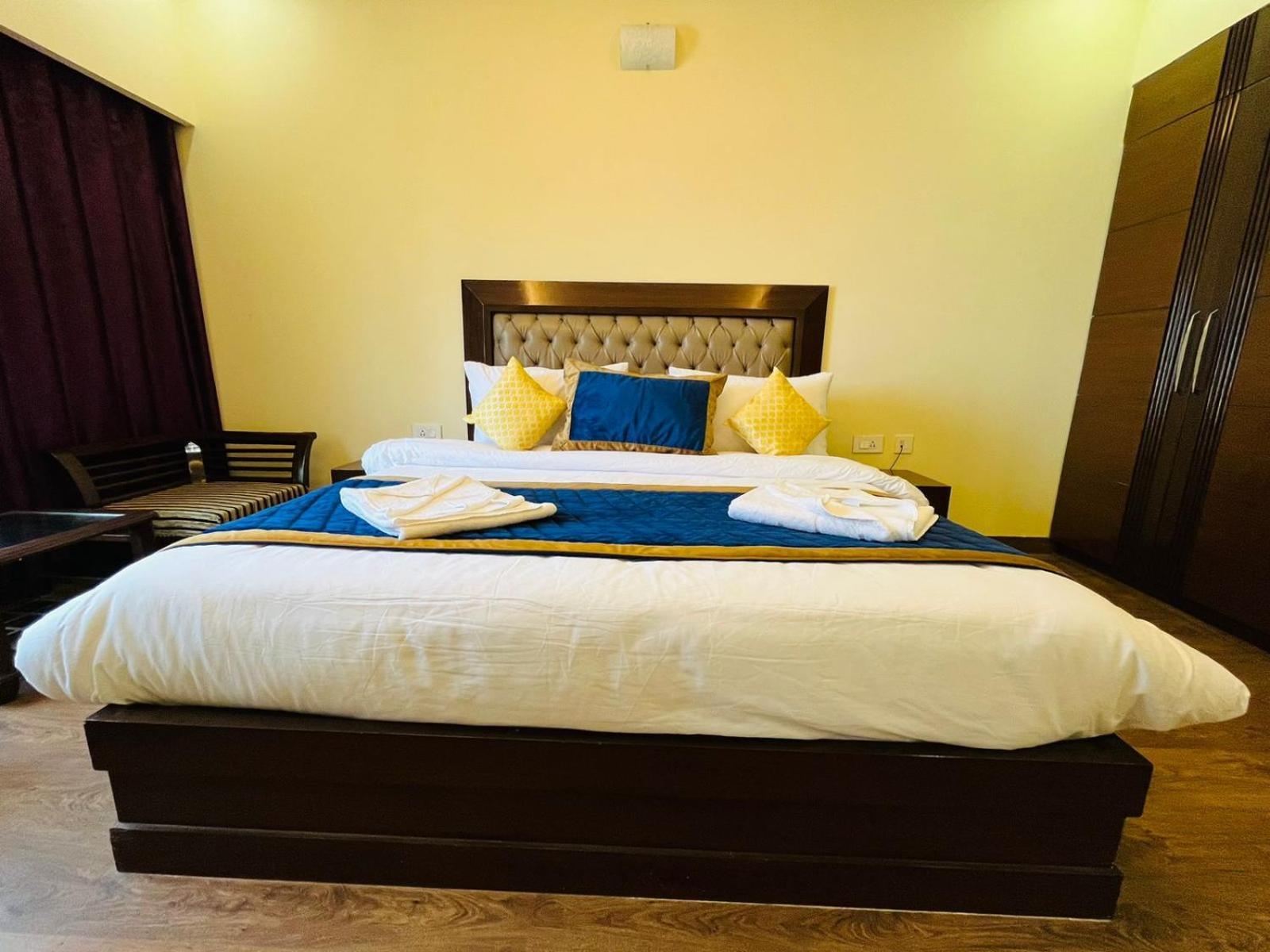The Ashoka Inn 300Mts Walkable From Mall Road Shimla Ngoại thất bức ảnh