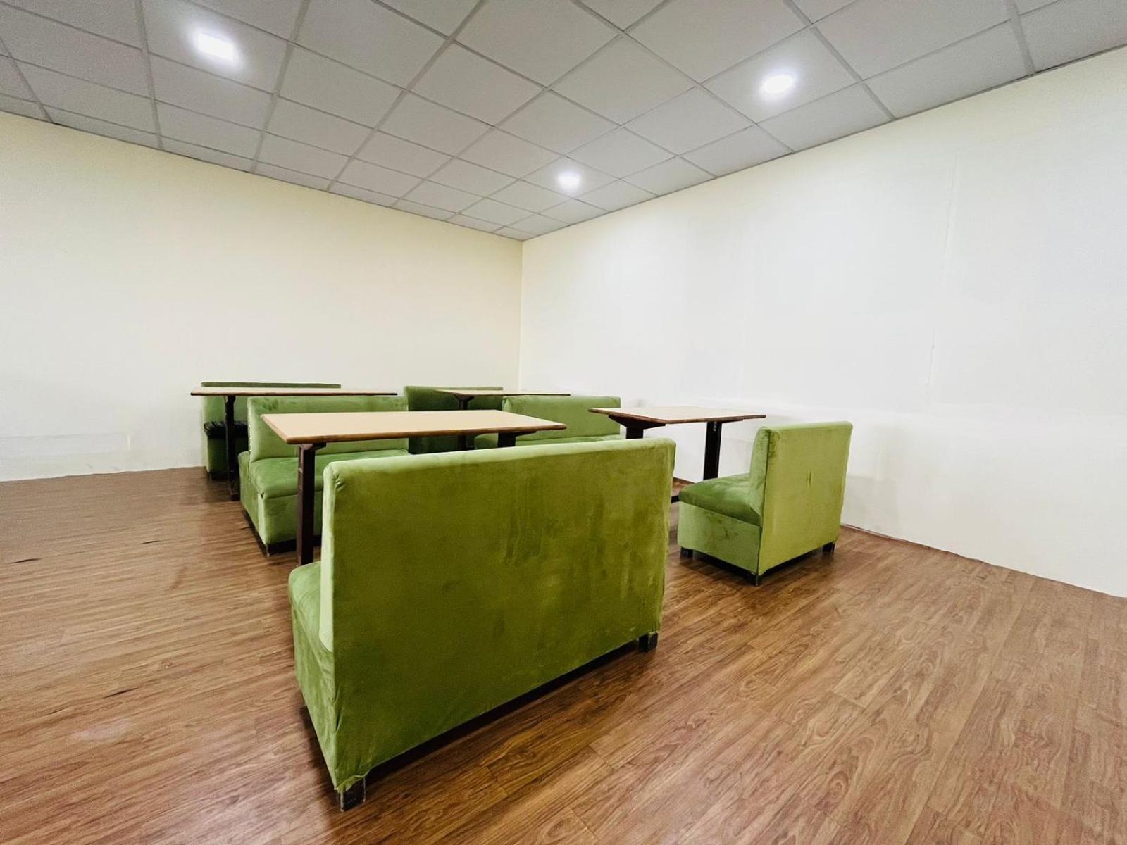 The Ashoka Inn 300Mts Walkable From Mall Road Shimla Ngoại thất bức ảnh